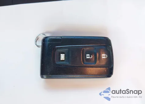 2005 Toyota Prius из США, поврежденный, VIN JTDKB22UX53064907